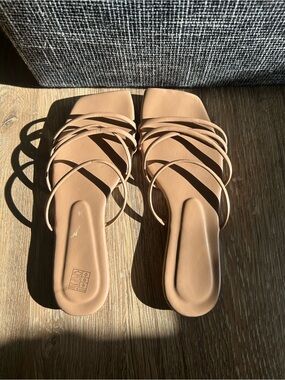 Women’s Neutral Tan Strappy Slide Sandals